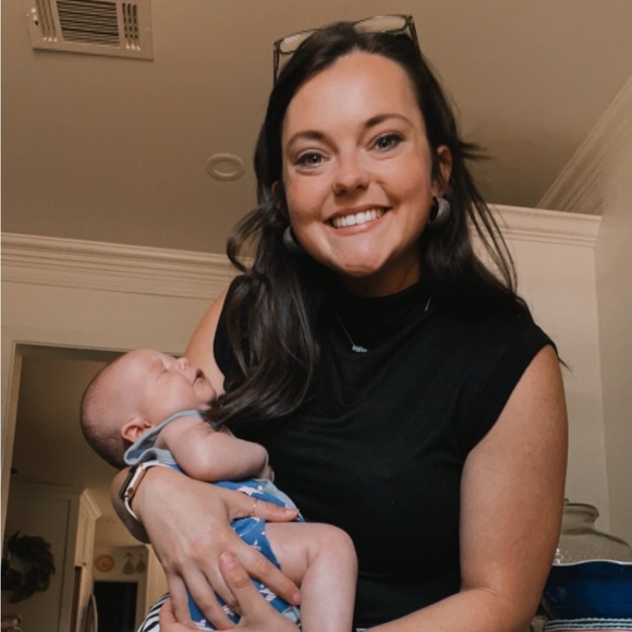 Meet your Posher, Rachel - Picture 3 of 3